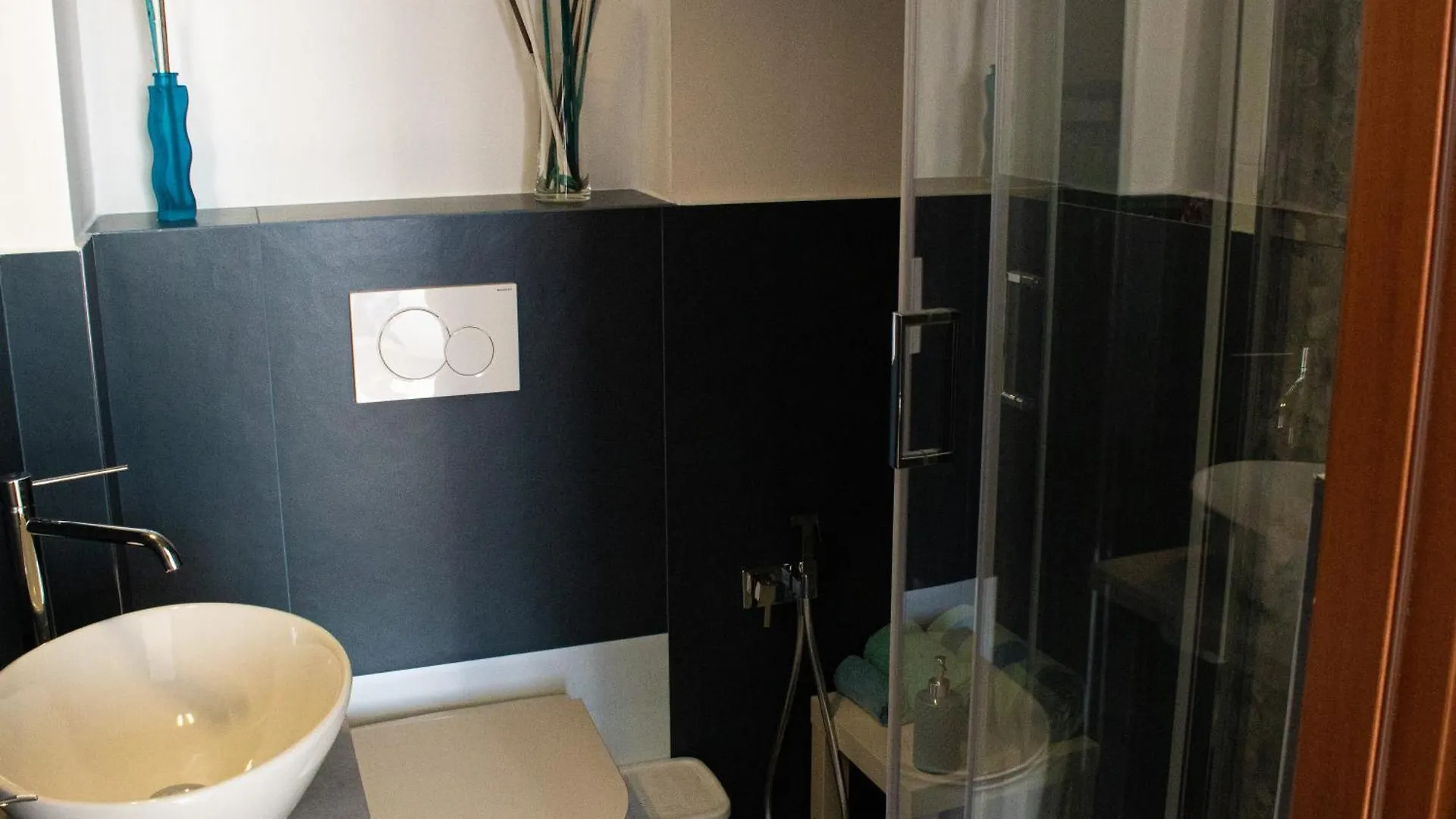 Guest house Stazione Piazza Principe - Affittacamere In Centro Citta Genoa