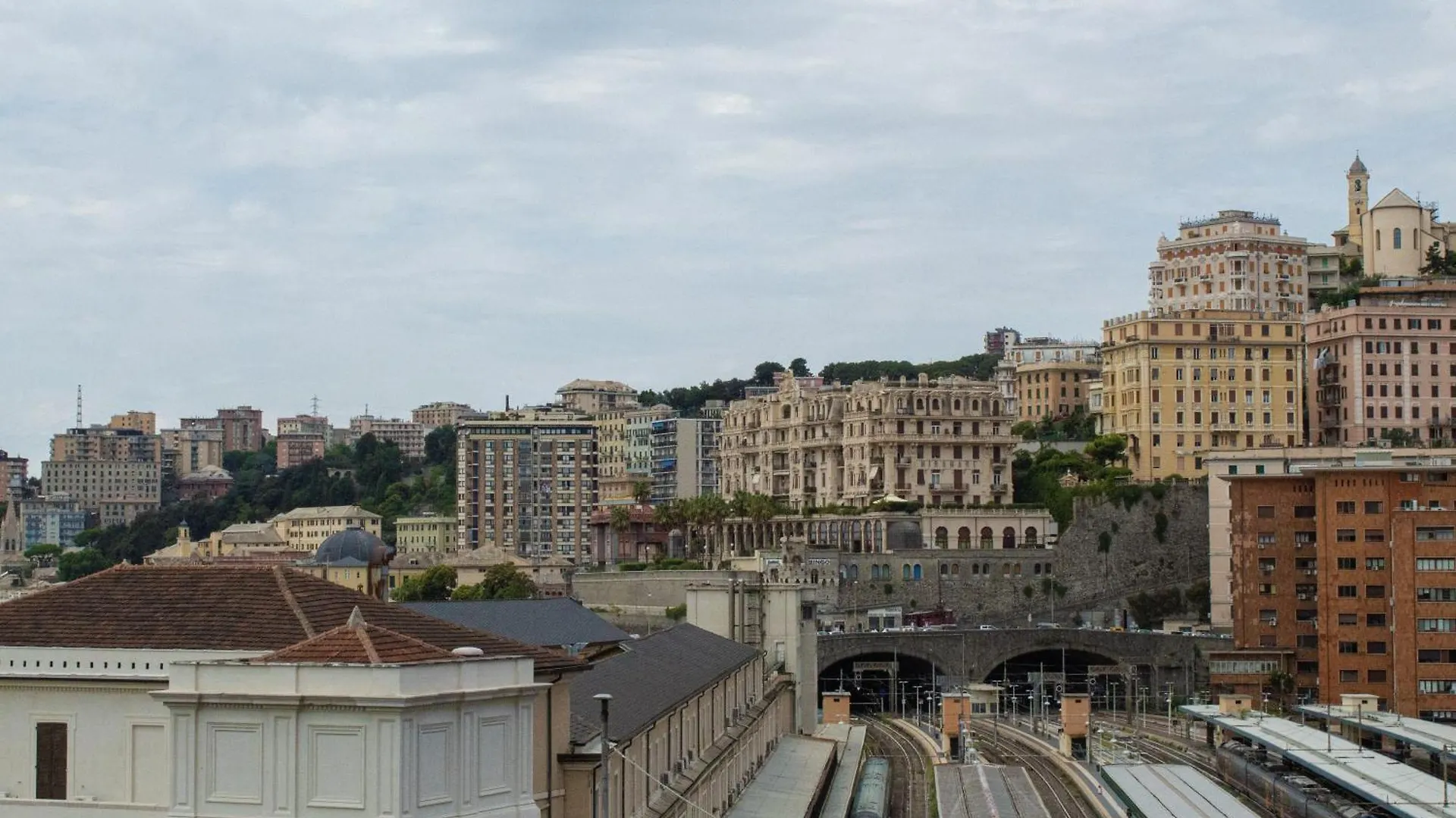 Stazione Piazza Principe - Affittacamere In Centro Citta Genoa Italy